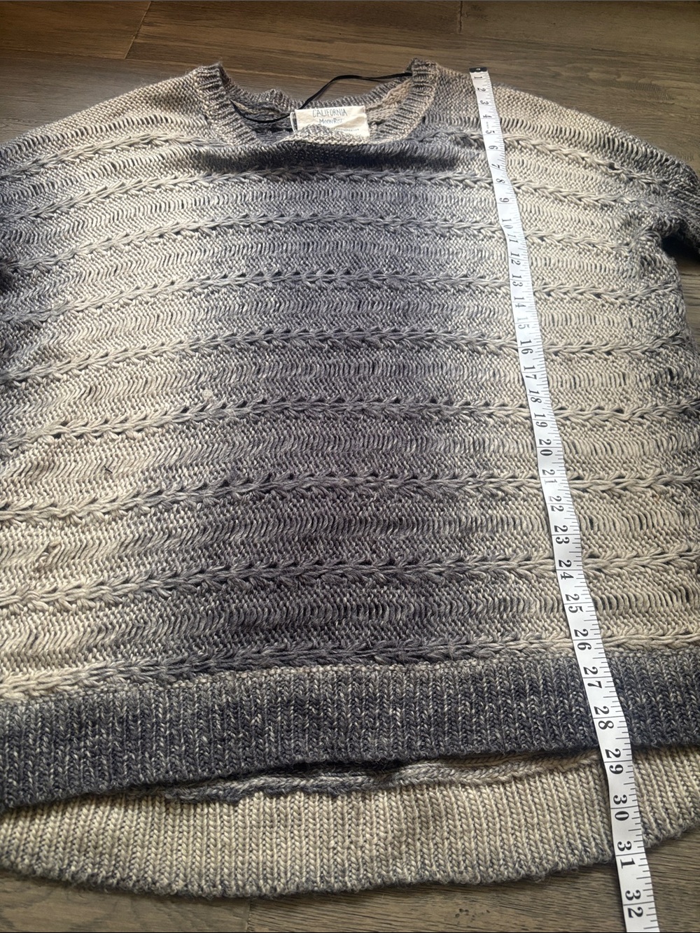 California Moonrise | Ombré Lightweight Oversized Knit Sweater Size Small - Picture 7 of 11